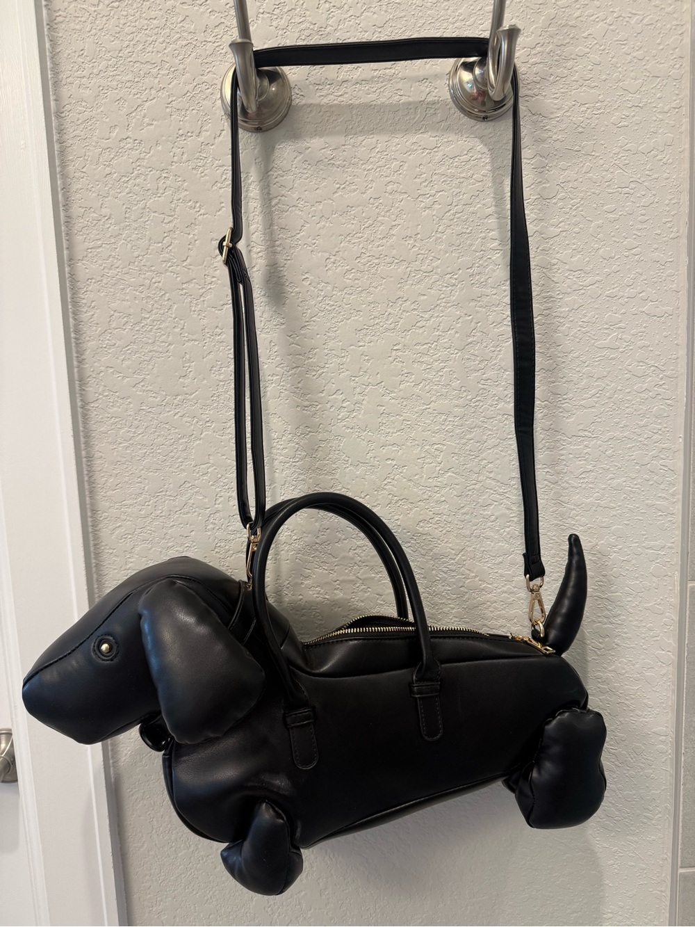 Black Novelty Dachshund -Shaped Leather Tote Bag - Unbranded - Picture 2 of 4